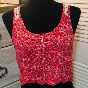 Flowery tank crop top with cut-out back